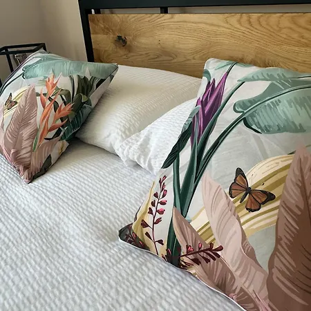 Aurora Klimatyzowane, Z Podgrzewanym Basenem I Zjezdzalnia Wodna *